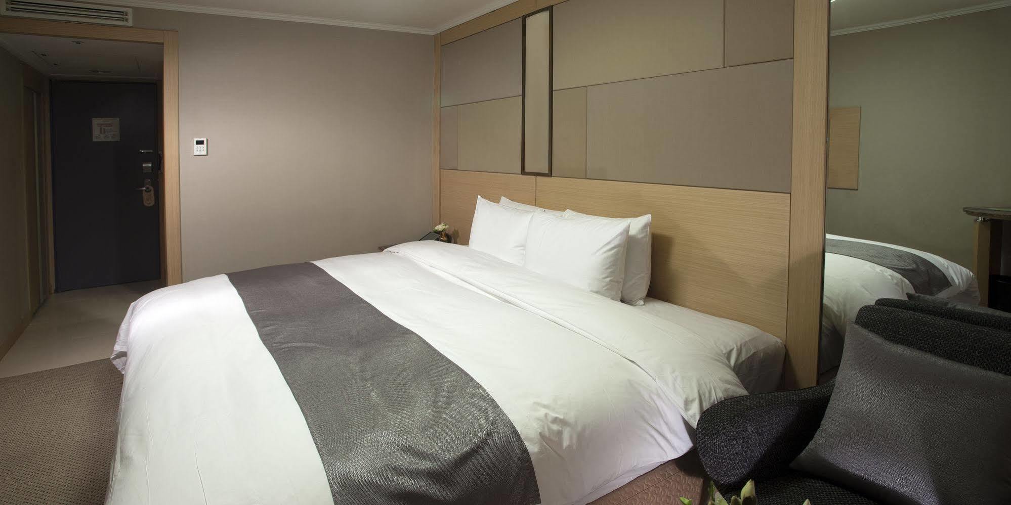 Sunshine Hotel Seul Esterno foto